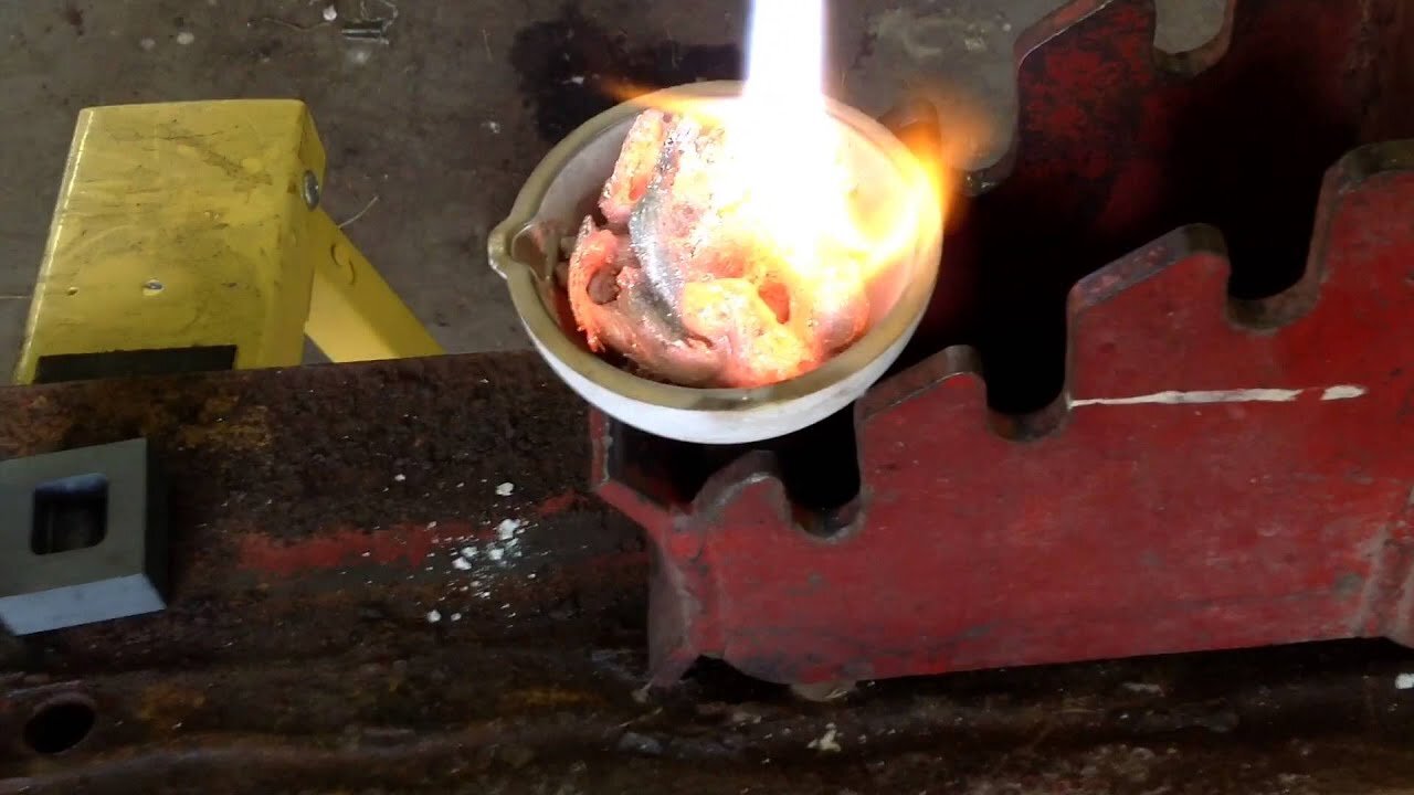 Melting Silver Into Bars Part 1: Salimelt Metal