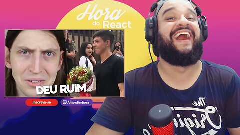 (REACT) pediu em namoro na escola - @felcaseita