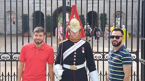 Still touching the kings guard #horseguardsparade