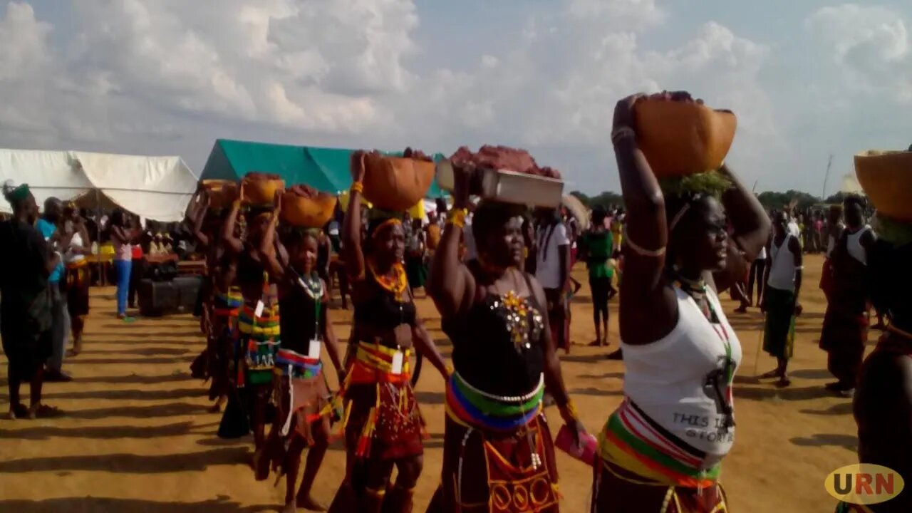WAHENE MESU SHORT: PASSING ON CULTURAL VALUES