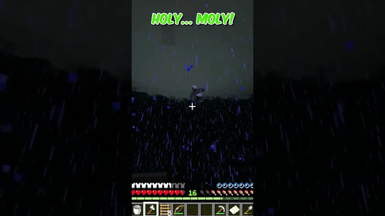 The ODDS of this HAPPENING are 1.5% - 4% in MINECRAFT!!! | Minecraft Highlights #shorts