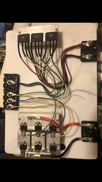 Off grid power 3 wire and 4 wire 3ph Half voltage twice the amperage same brightness