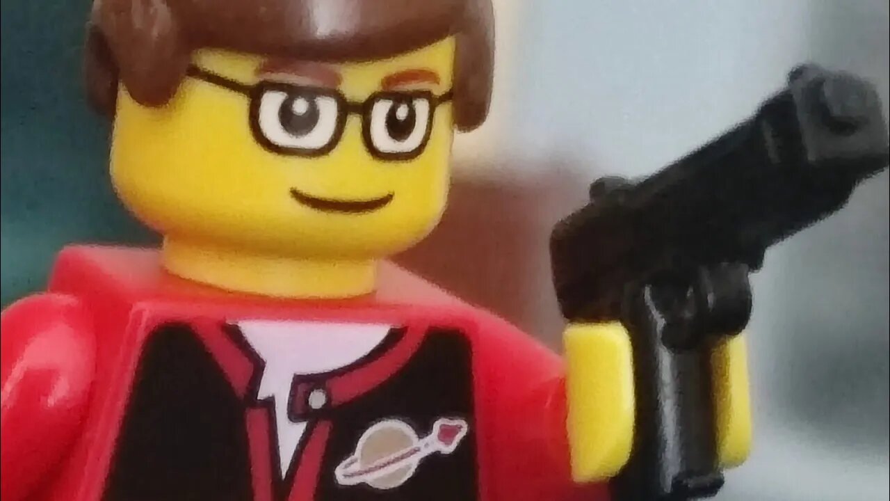 Nick Eh 30 kills a Lego Man @NickEh30