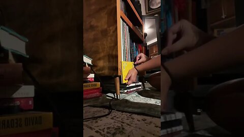 Book Organizing tiktok juleemadrid