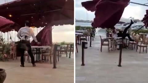 Extremely strong winds wreak havoc in Croatian restaurant