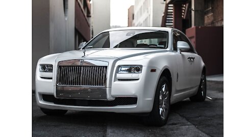Rolls Royce Luxury car