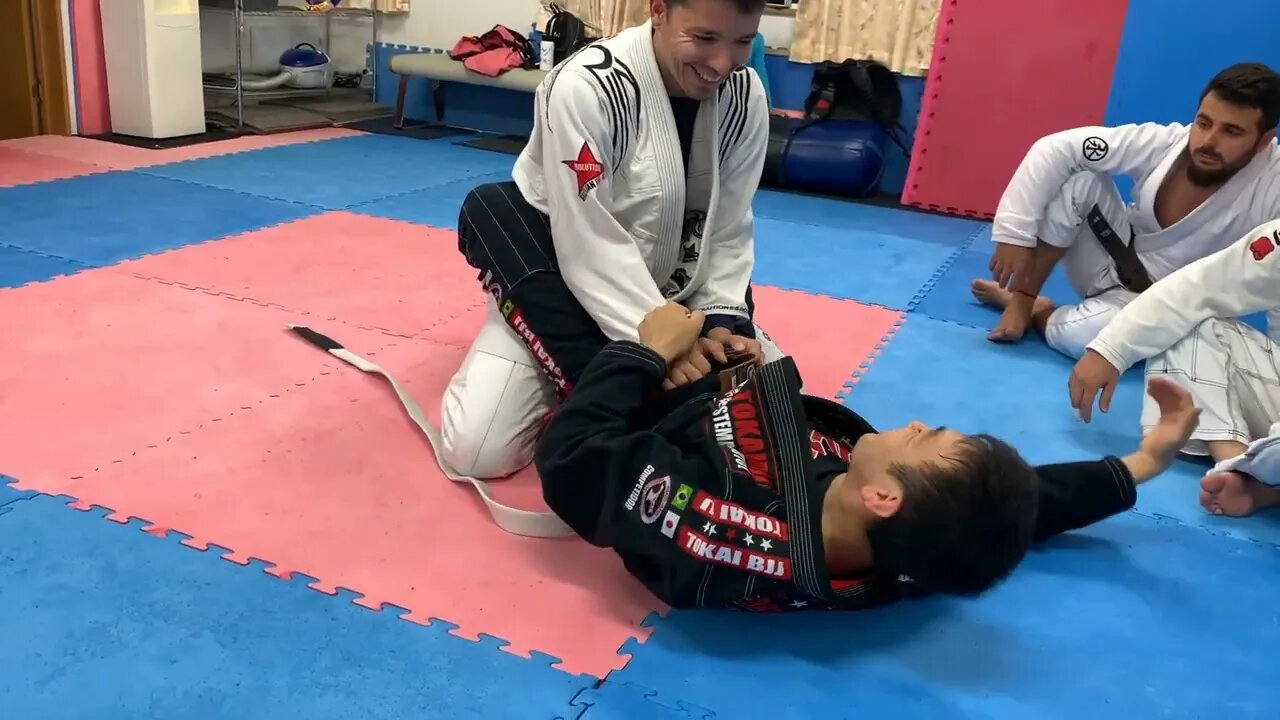 Brazilian Jujutsu- guard opening, blocking &arm drag ブラジリアン柔術ガードのオープン、ブロック、アームドラッグ 2023 05 19