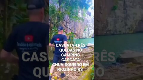 CASCATA TRÊS QUEDAS NO CAMPING CASCATA DO CHUVISQUEIRO EM RIOZINHO RS