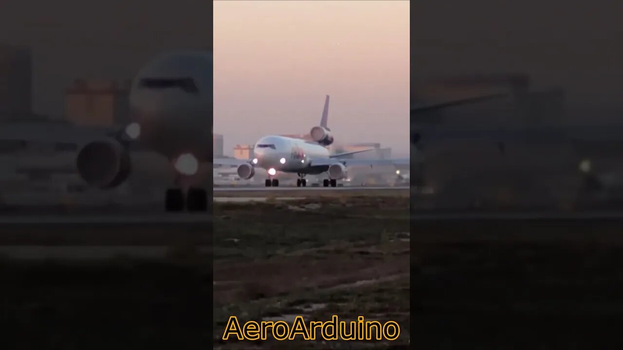 Magical #Fedex #MD11 Takeoff Dawn #Aviation #AeroArduino