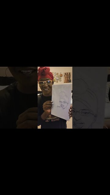 UNBOXING YOUTUBER MERCH #comics #artist #reaction