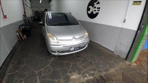 Citroen Xsara Picasso 1.6 16v 2011 Barulhos ao arrancar e andando