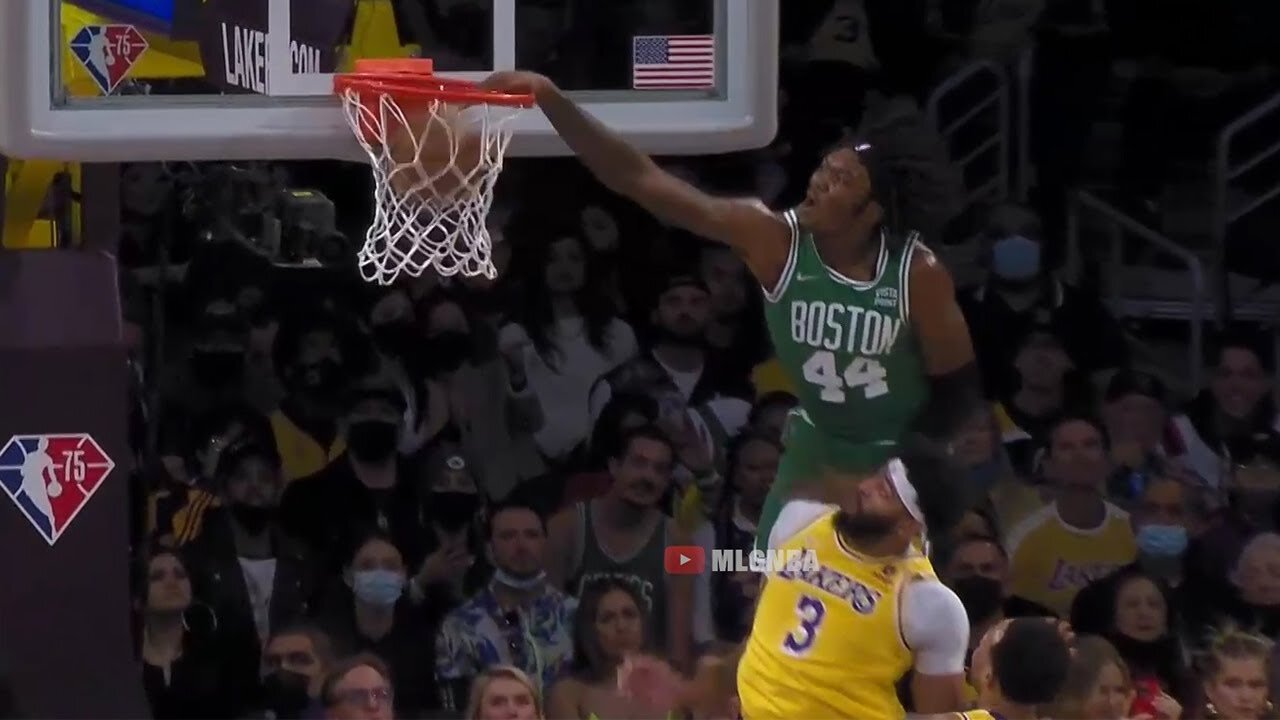 AD just got murdered 😳