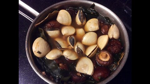 S2 Edition #9 Lenger Clams w/Ichiban Dashi Broth Rooftop Cooking in Saigon (Original cuisine)