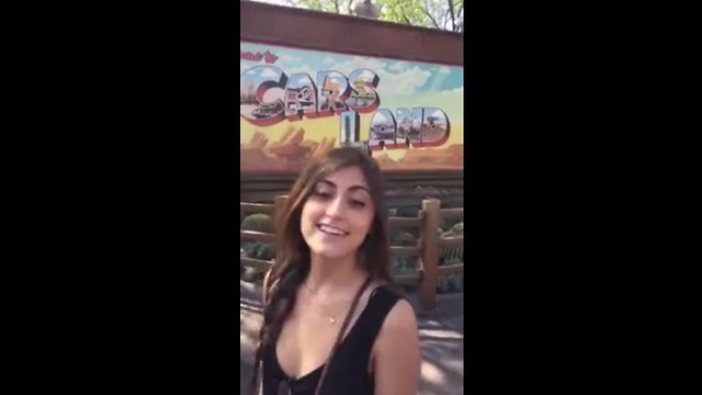 Guy 'Charms’ Girlfriend With Constant Puns At Disneyland