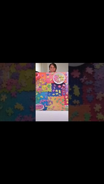 3,000 piece puzzle pickup challenge! #shorts #jigsawpuzzles #puzzle