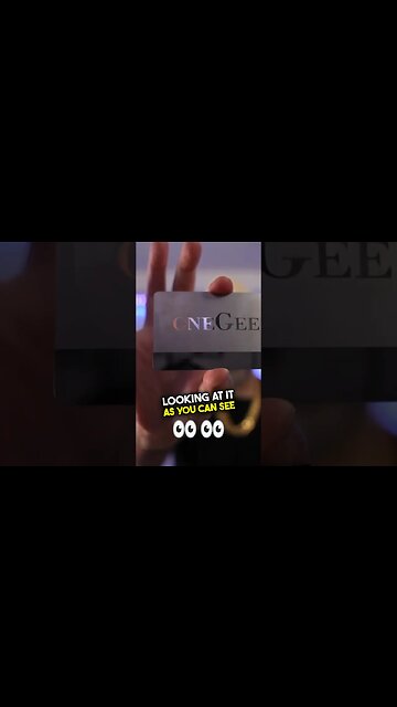 YOU WONT BELIEVE WHAT THIS FRAGRANCE COMES WITH ❄️ 👀 #shorts #cubaknow #perfume