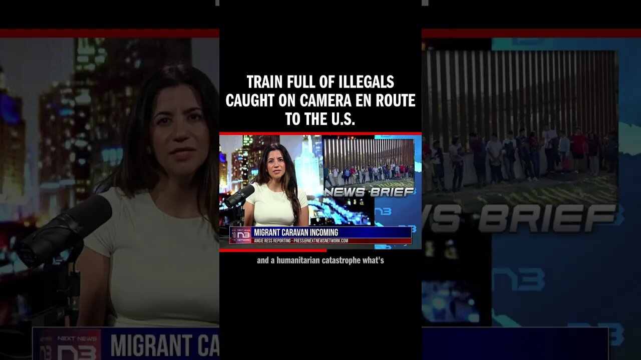 Train Full of Illegals Caught on Camera en Route to the U.S.