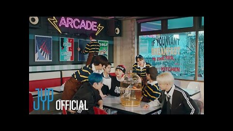 Stray Kids "MANIAC" M/V