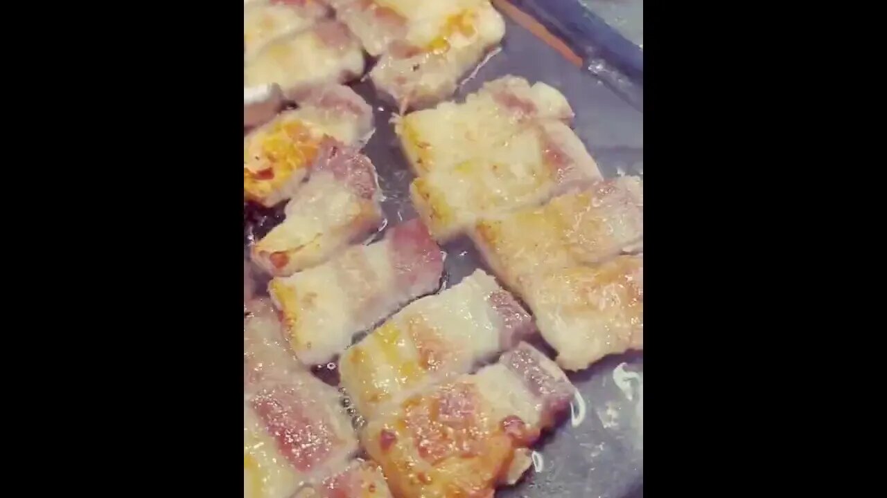 | @nicetwomeatuthailand on IG