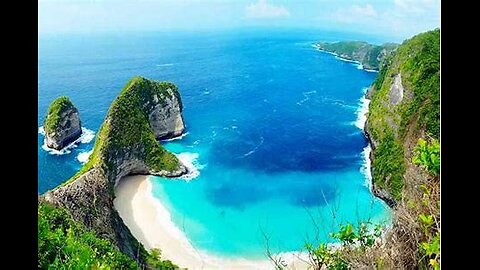 Nusa pendia beach bali Indonesia