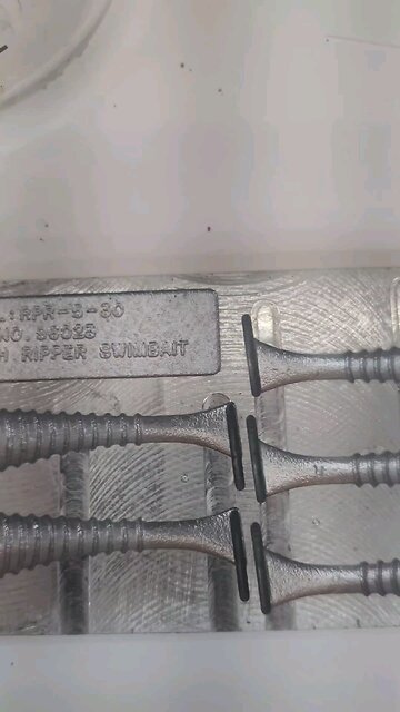 making some baits Making Some Baits