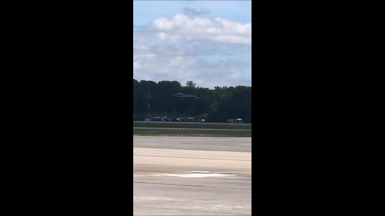 F-16 takeoff and vertical climb at Seymour Johnson AFB