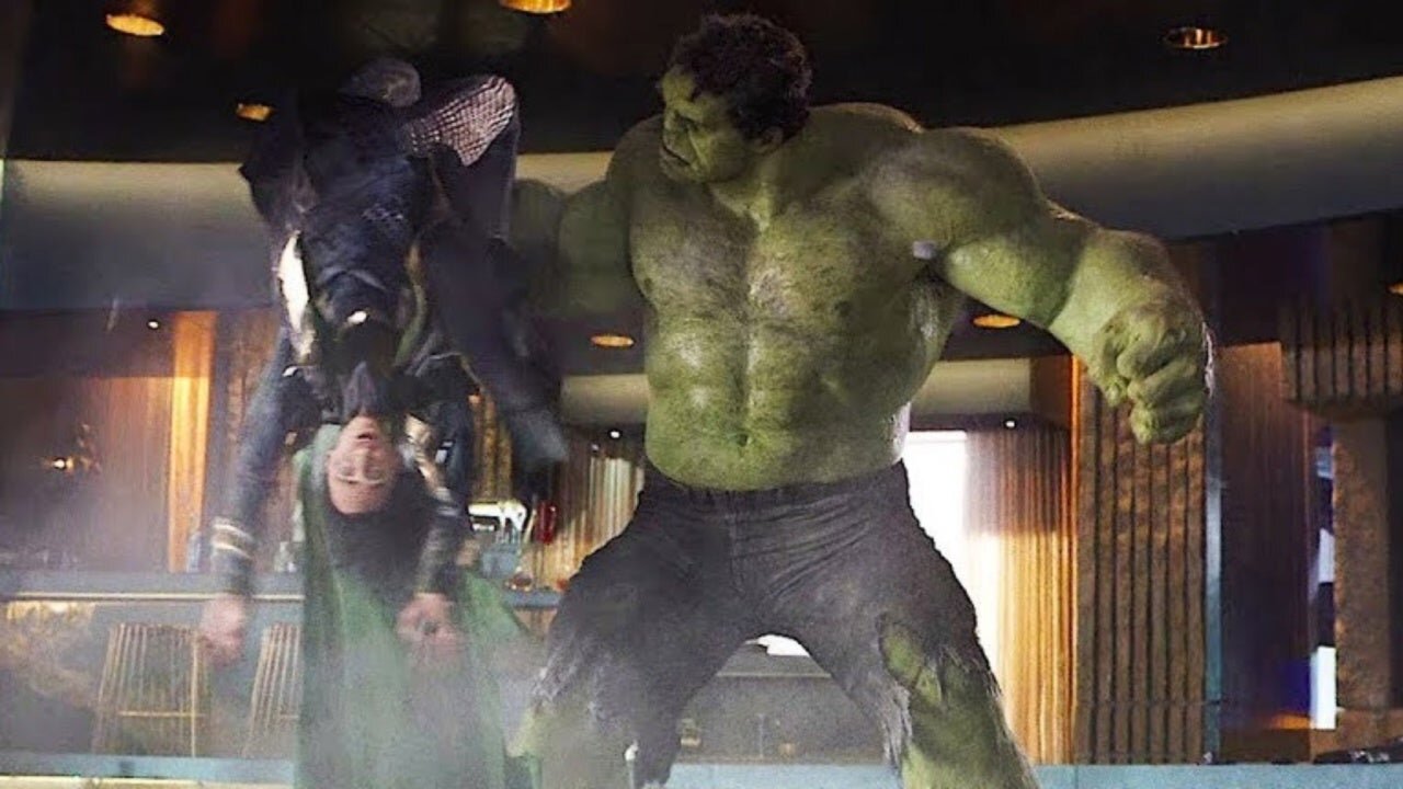 Hulk Smashing Loki - Funny Scene