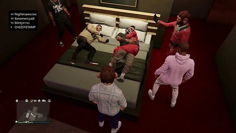 They added cuddling to GTA Online!