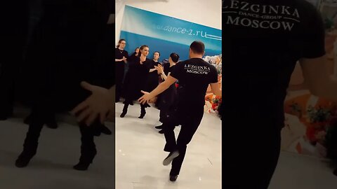 Мощная лезгинка и мощный танцор лезгинка 2023