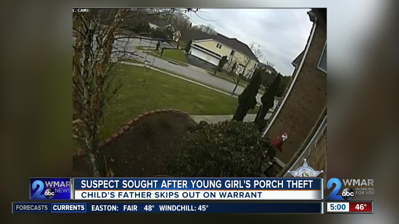 Man who instructed 5-year-old daughter to steal package off porch identified