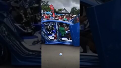 How is that even possible 😳 #shorts #viral #youtubeshorts #reels #saintpee