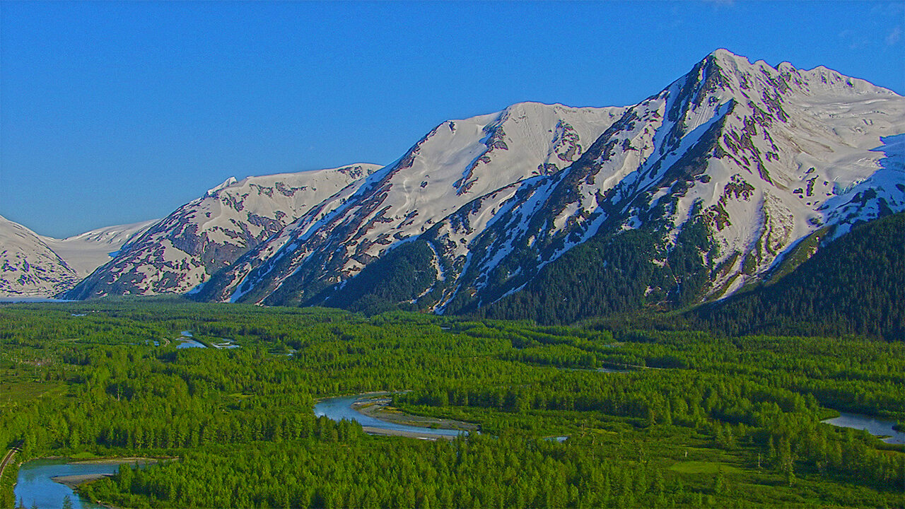 Alaska: A Dazzling Cinematic View | Alaska Cinematic Video