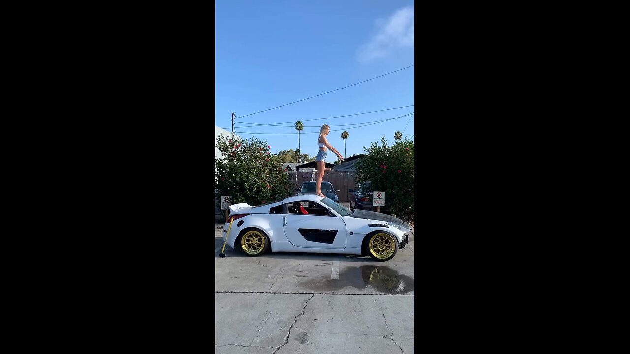 🥰🤣😂