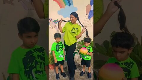 She Hulk Twerk Dance 💚 #neon #hulk #dance #shorts 
