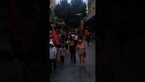 AUSTRALIA - Perth RISING In Massive Protest Against Mandates