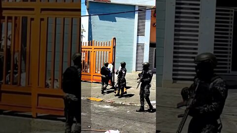 The police are protecting properties in Haiti