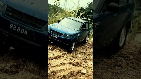 1 10 Scale RC Range Rover Sport Muddy Course 1