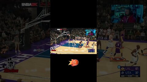 Nick van Exel over Big Man Ostertag #nba2k23 #classic #lakers #lakersvsjazz