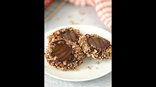 Cooking w/ Caramel Eps. 9 - Turtle Thumbprint Cookies