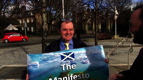 David Henry Of The SNP Giving The GuerillaTVChannel His Informed Opinion