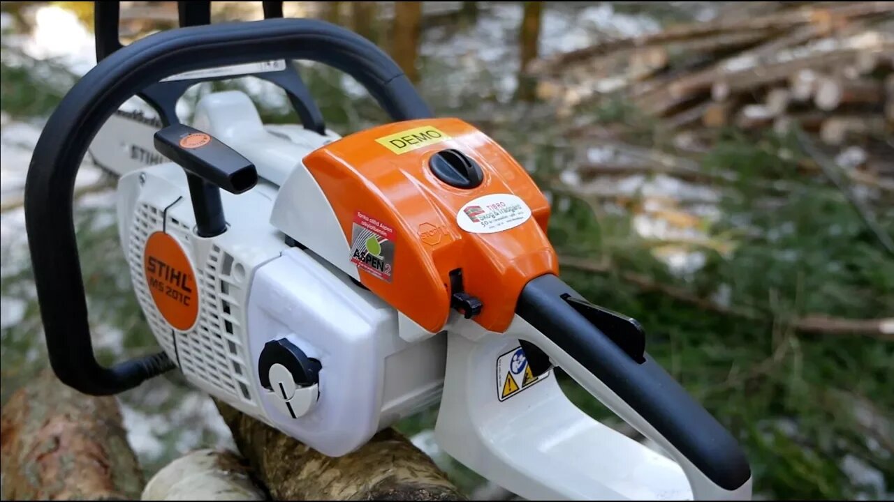 Testing Stihl's Smallest Pro Chainsaw MS 201C - A Little Beast