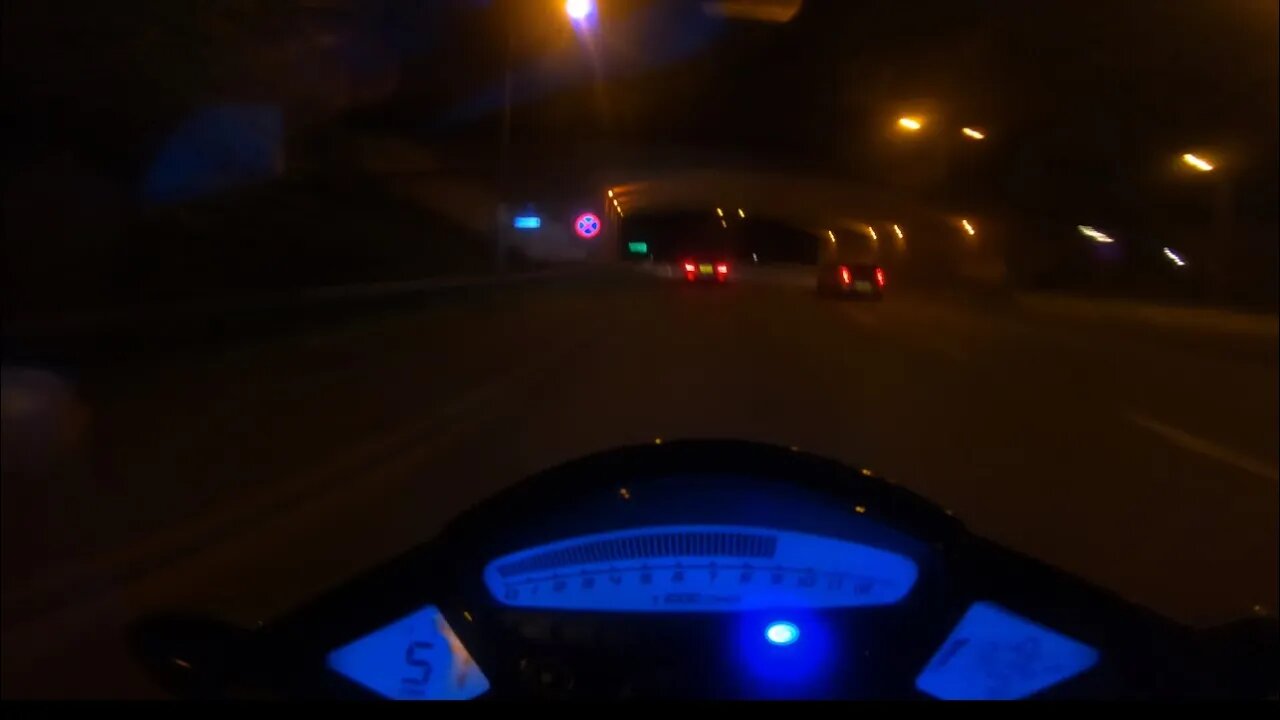 STREET RACING INTO THE FOG ON A WINTERS NIGHT