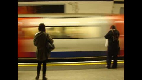 Metro arrival announced as if it were boxer entering the ring