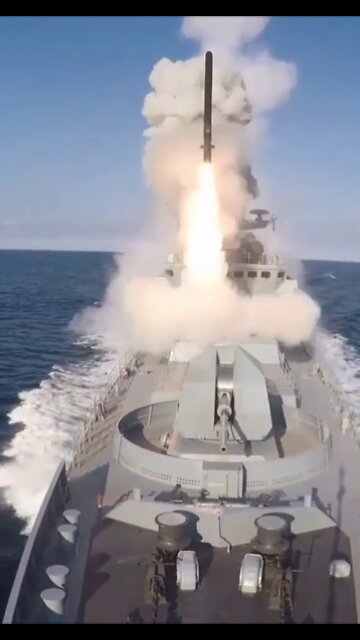 ★★★ Kalibr Cruise Missiles Launching from the Black Sea