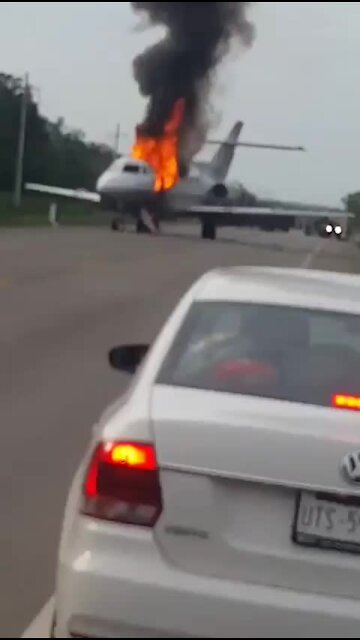 Mexican military shoots down plane allegedly carrying drugs