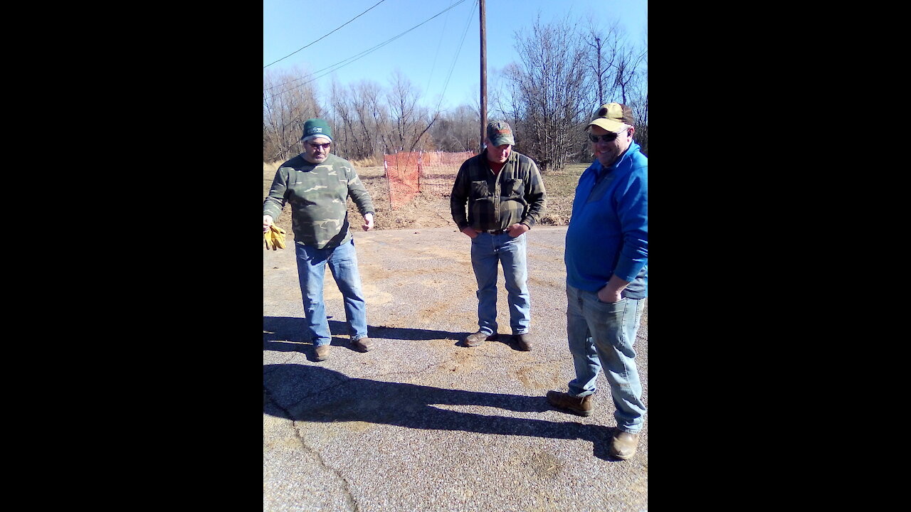 Cleaning up Trash: A St.Clair Tradition (Jan 2021)