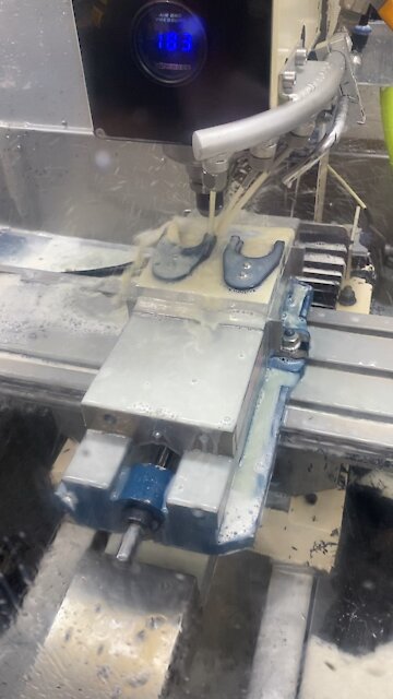 Machining tool forks for the ATC