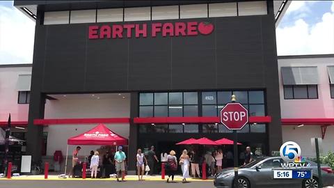 Earth Fare opens in Palm Beach Gardens