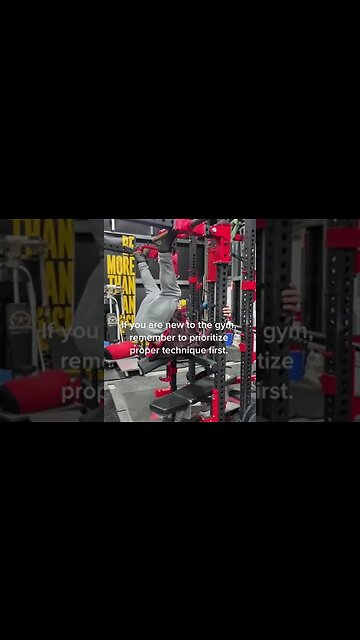 GYM NOOBS BE LIKE....😒