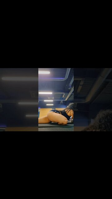 How to loosen tight hamstrings and glutes #shorts